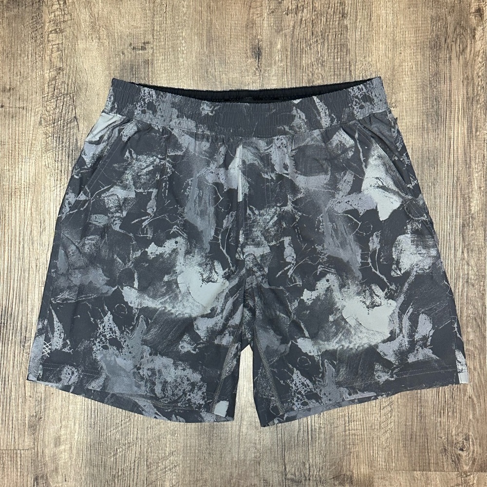 RHONE Mako Shorts Men's Size M